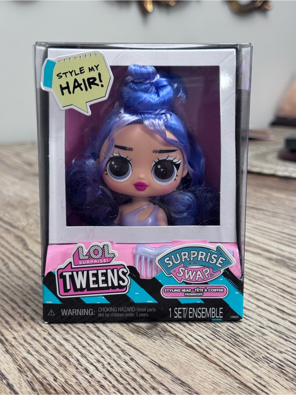 L.O.L. Surprise! Tweens Surprise Swap Styling Head - Purple Hair